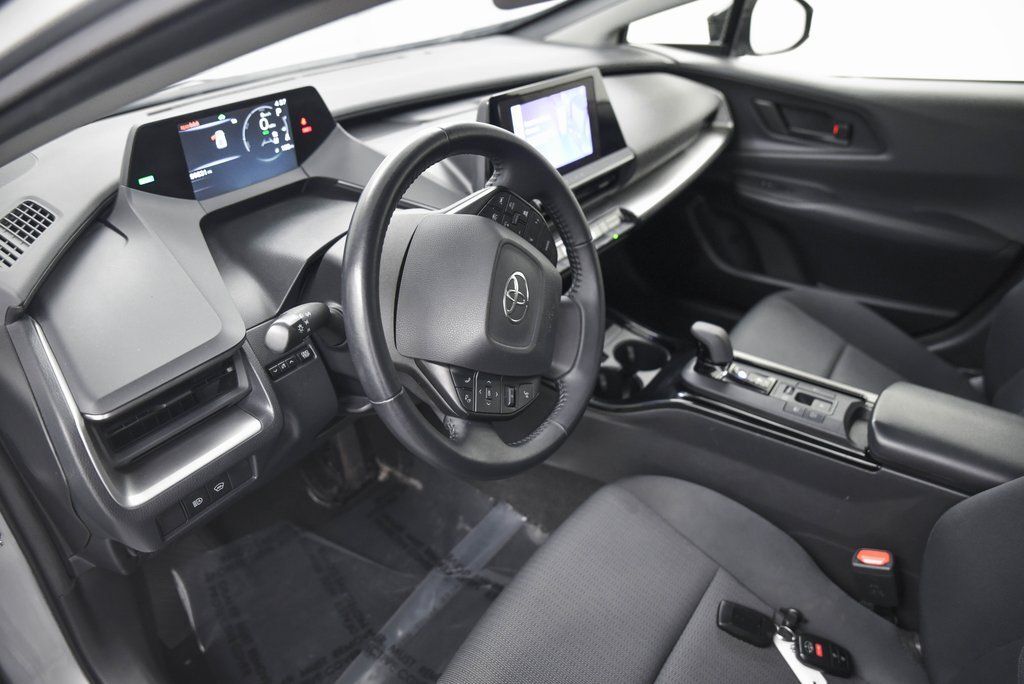 2023 Toyota Prius Limited Akron OH