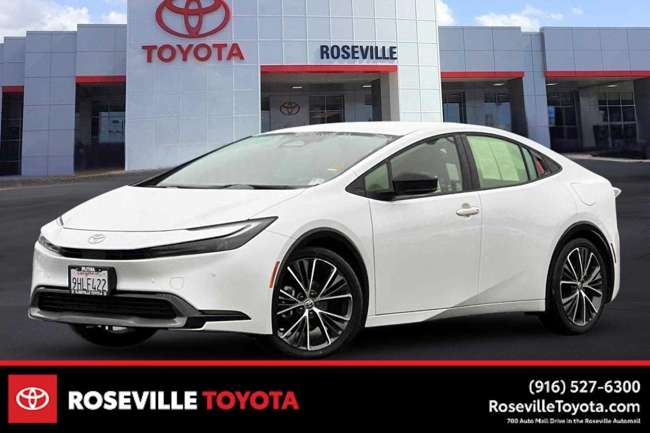 2023 Toyota Prius XLE