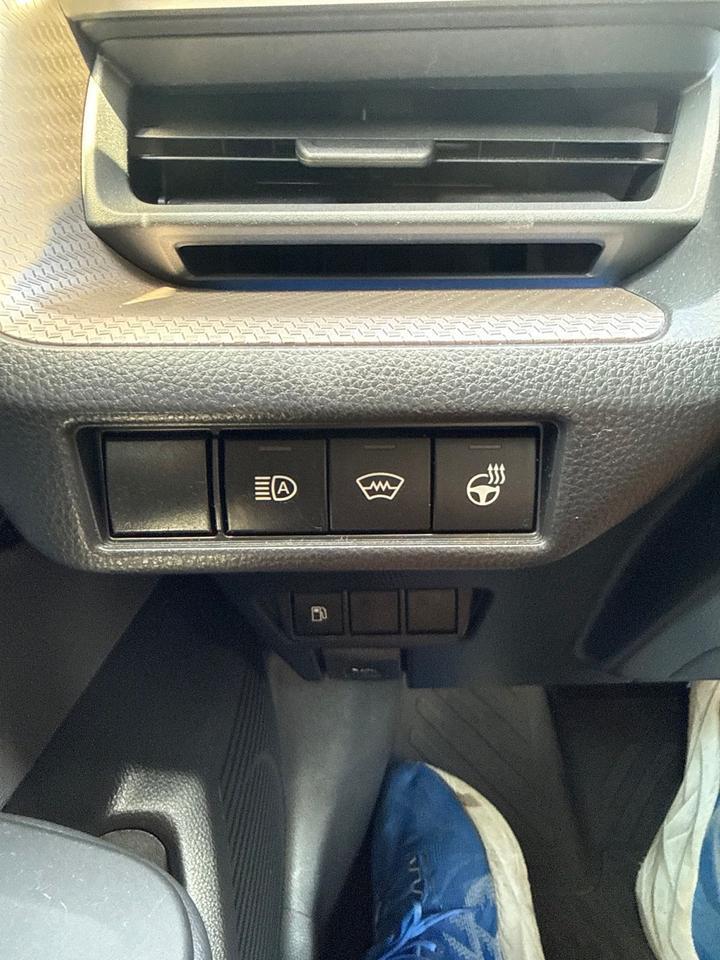 2023 Toyota Prius XLE Chantilly VA
