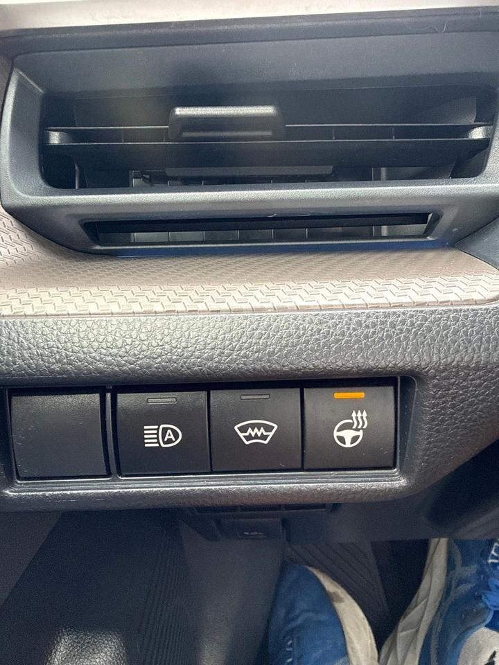 2023 Toyota Prius XLE Chantilly VA