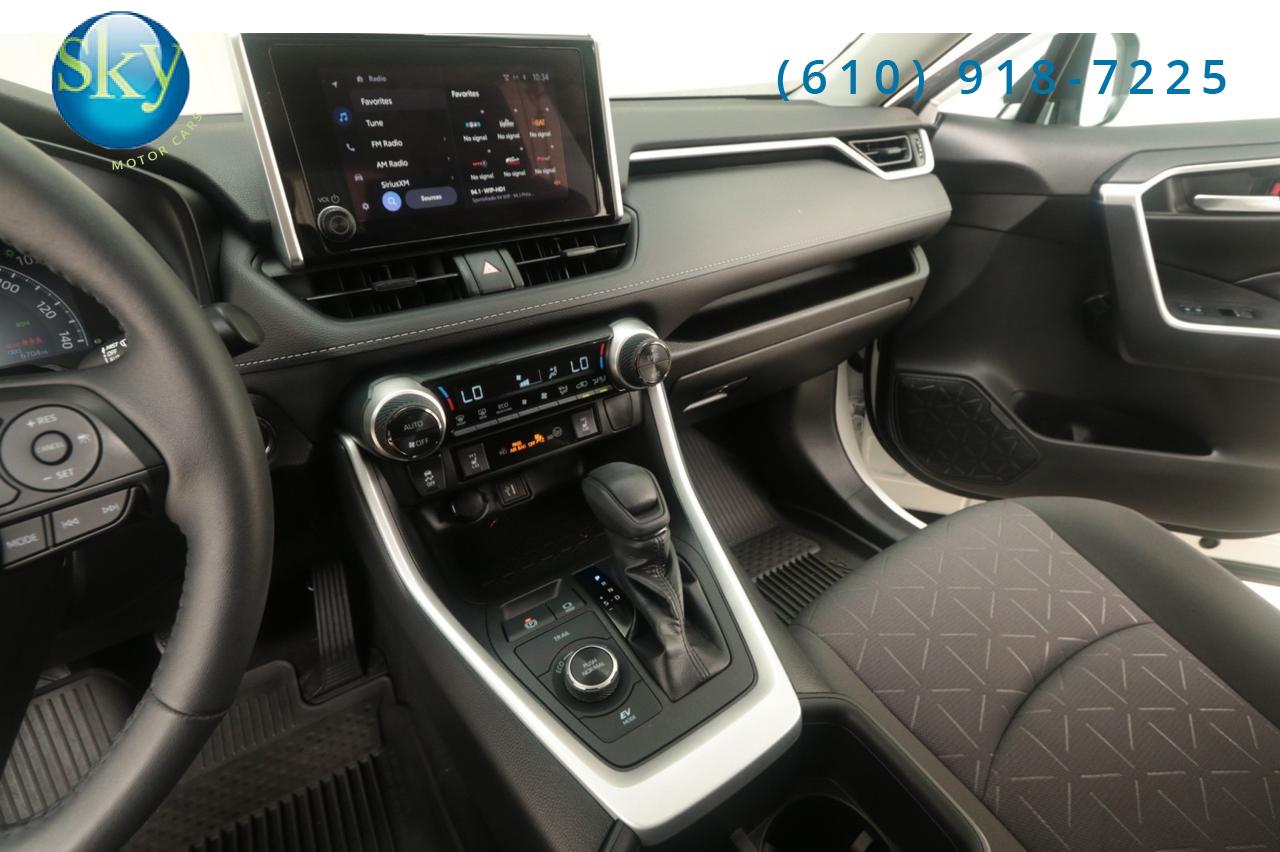 2023 Toyota RAV4 AWD Hybrid XLE WEATHER & CONVENIENCE PKGS West Chester PA