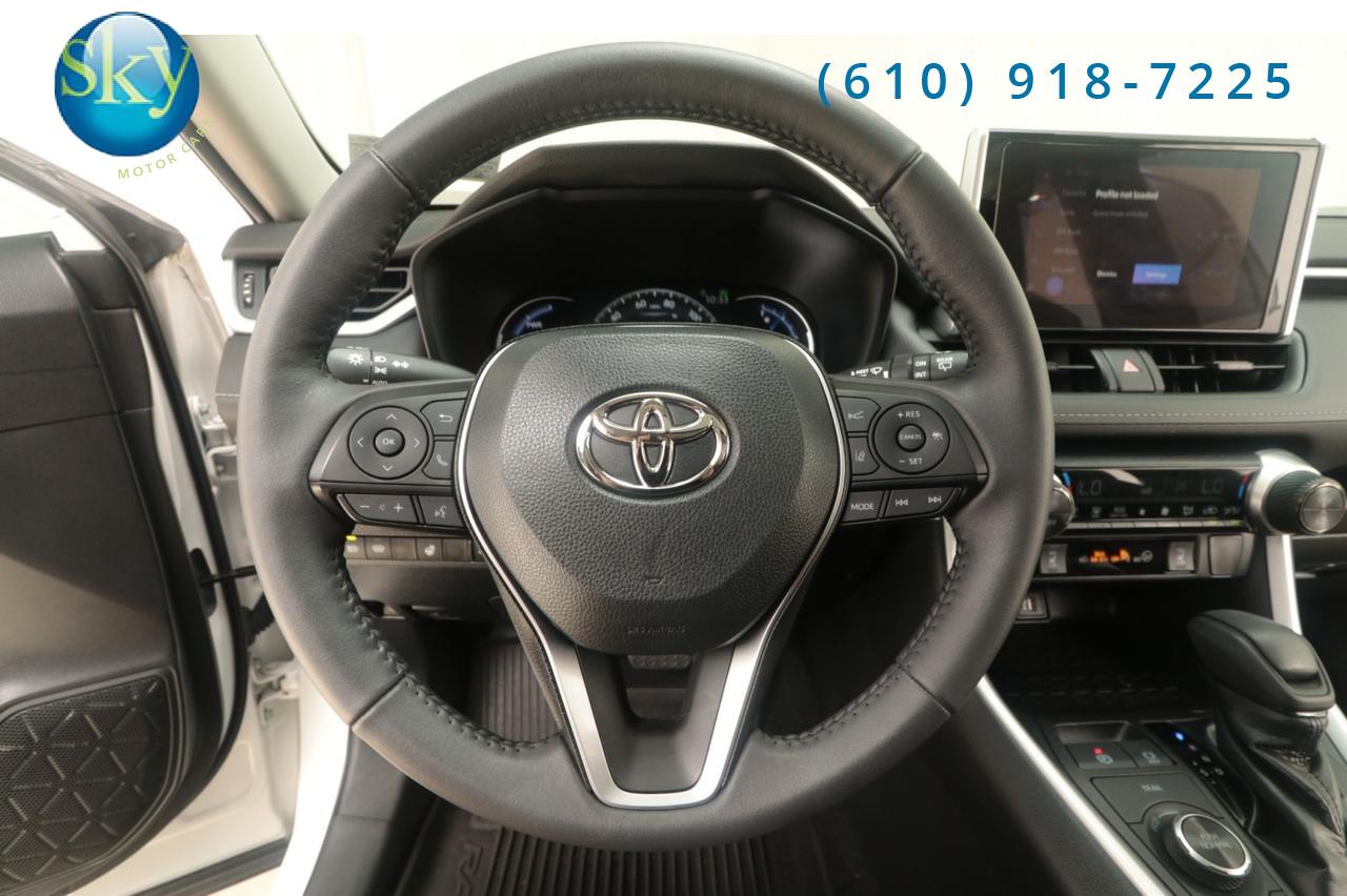 2023 Toyota RAV4 AWD Hybrid XLE WEATHER & CONVENIENCE PKGS West Chester PA