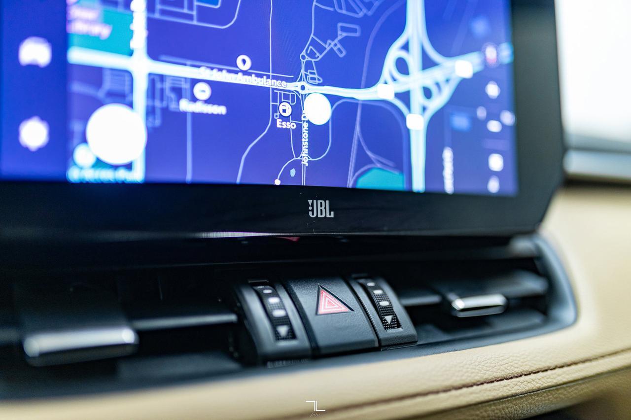 2023 Toyota RAV4 AWD Limited Leather Roof Nav BCam Red Deer AB