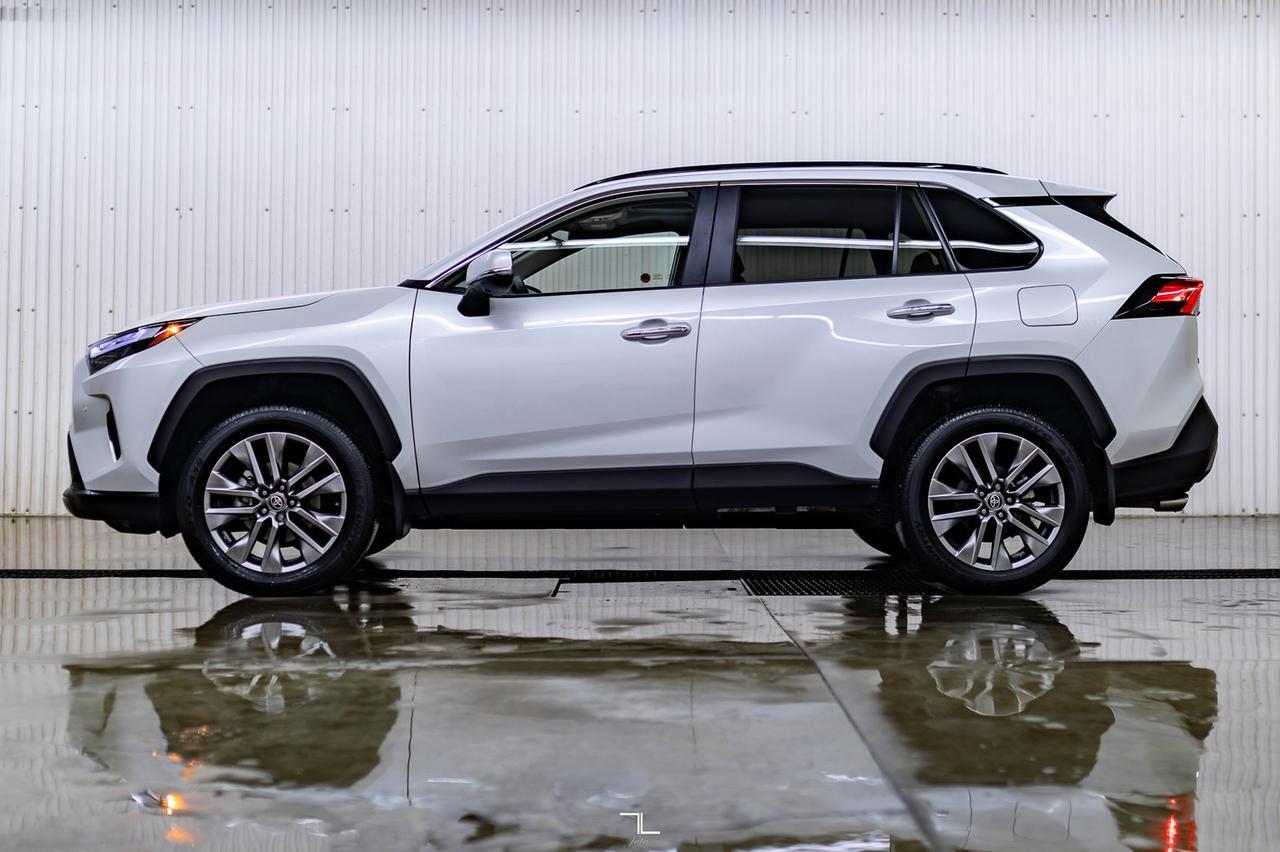 2023 Toyota RAV4 AWD Limited Leather Roof Nav BCam Red Deer AB