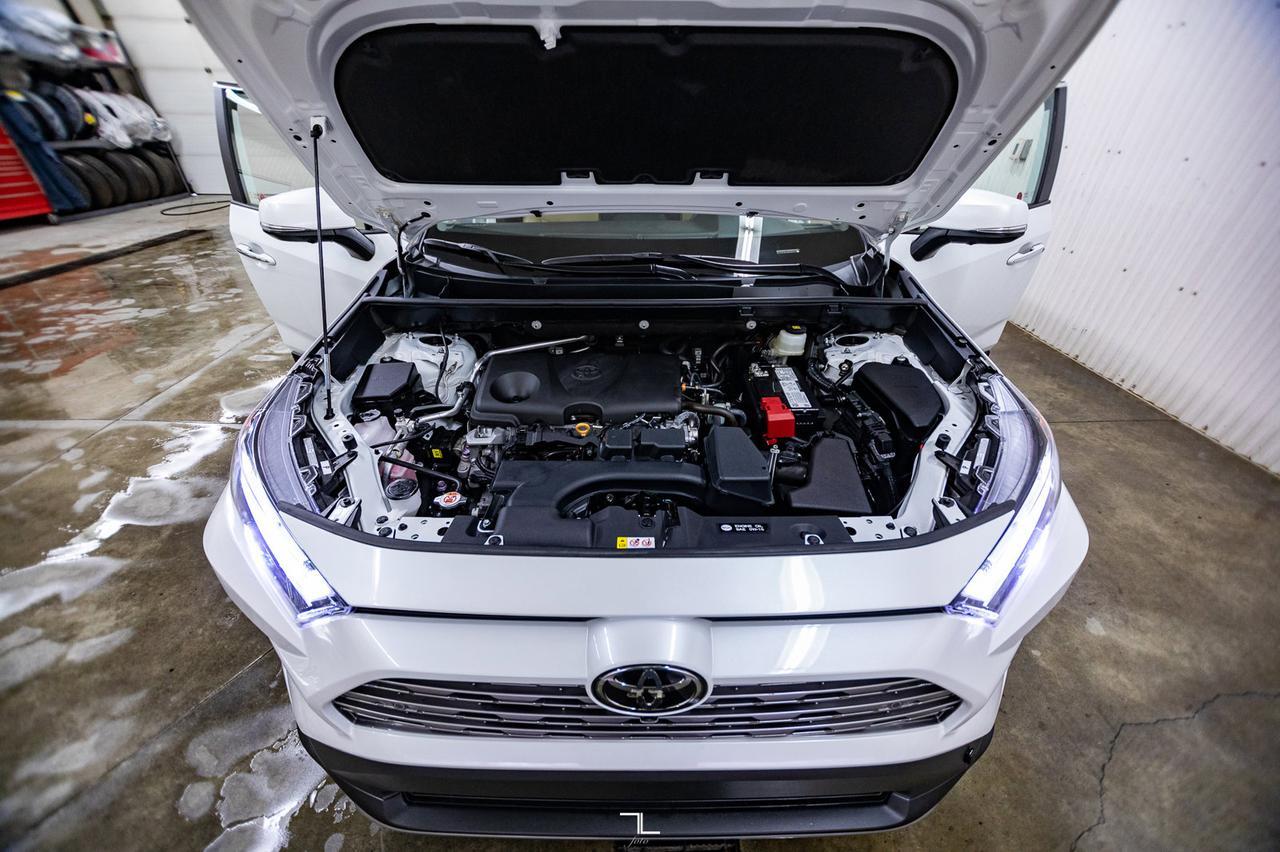 2023 Toyota RAV4 AWD Limited Leather Roof Nav BCam Red Deer AB