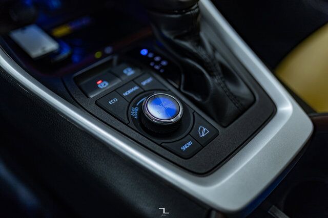 2023 Toyota RAV4 AWD Limited Leather Roof Nav BCam Red Deer AB