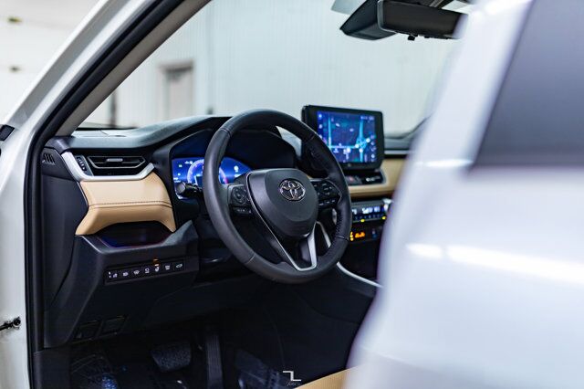 2023 Toyota RAV4 AWD Limited Leather Roof Nav BCam Red Deer AB