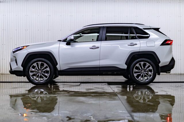 2023 Toyota RAV4 AWD Limited Leather Roof Nav BCam Red Deer AB