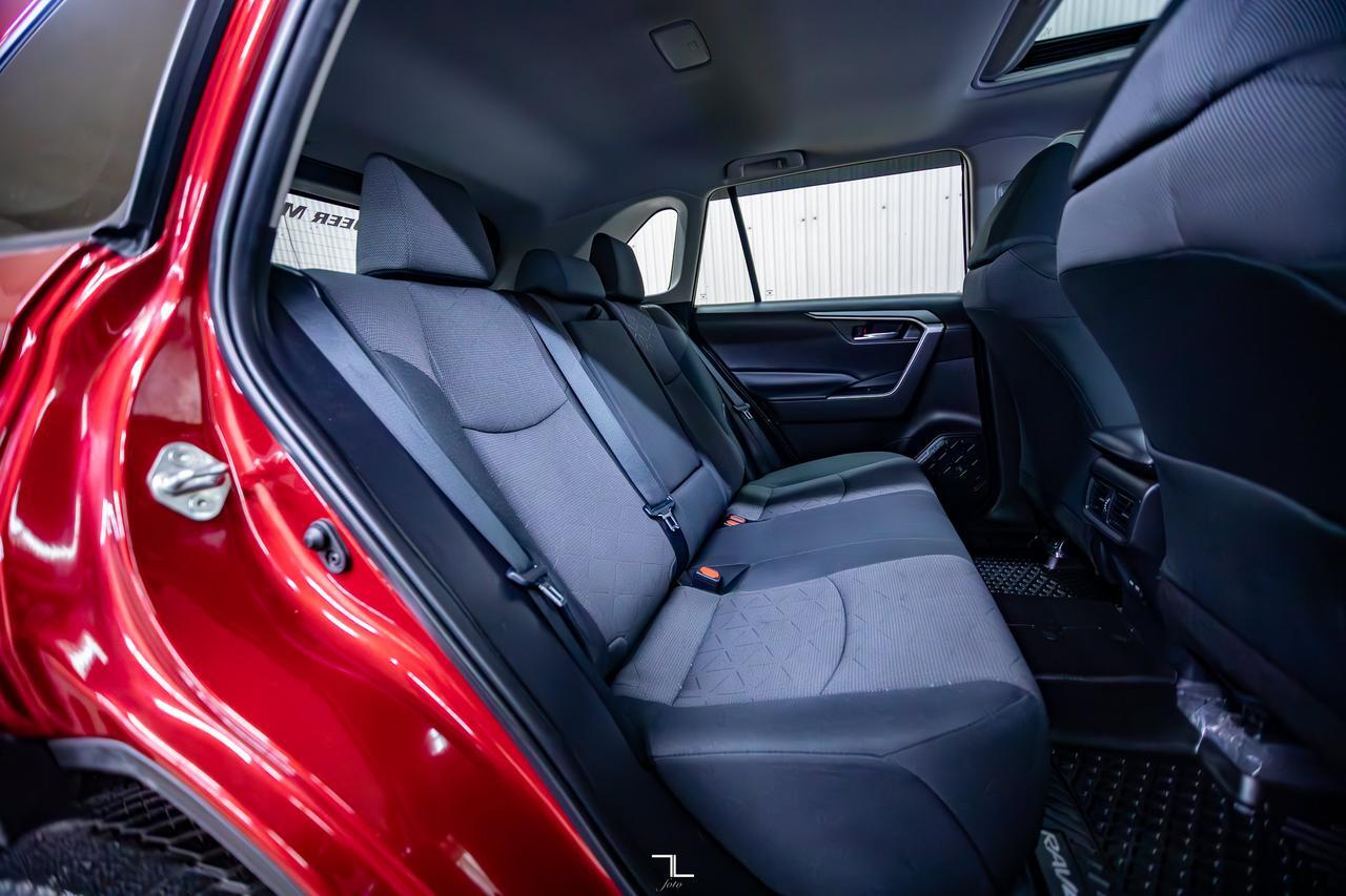 2023 Toyota RAV4 AWD XLE Roof BCam Red Deer AB
