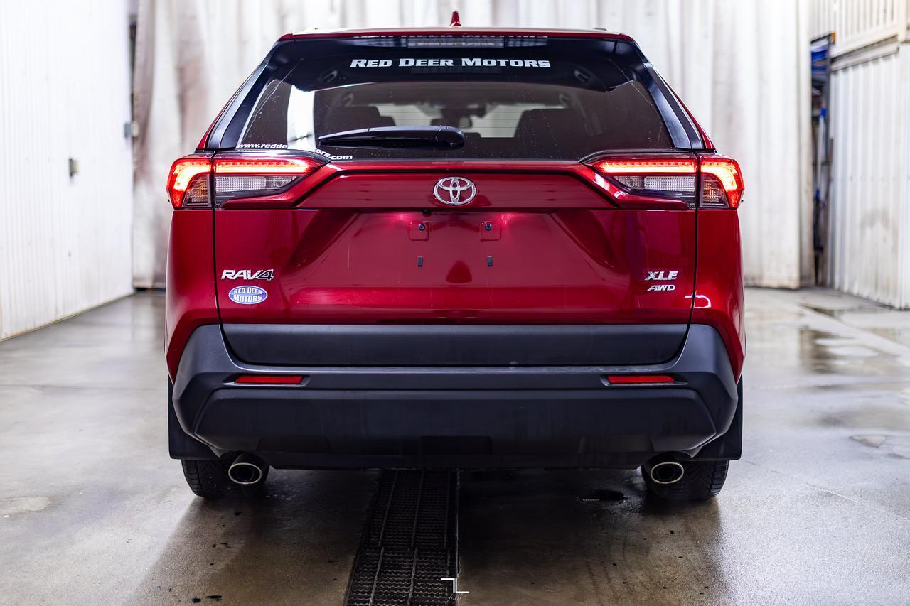 2023 Toyota RAV4 AWD XLE Roof BCam Red Deer AB