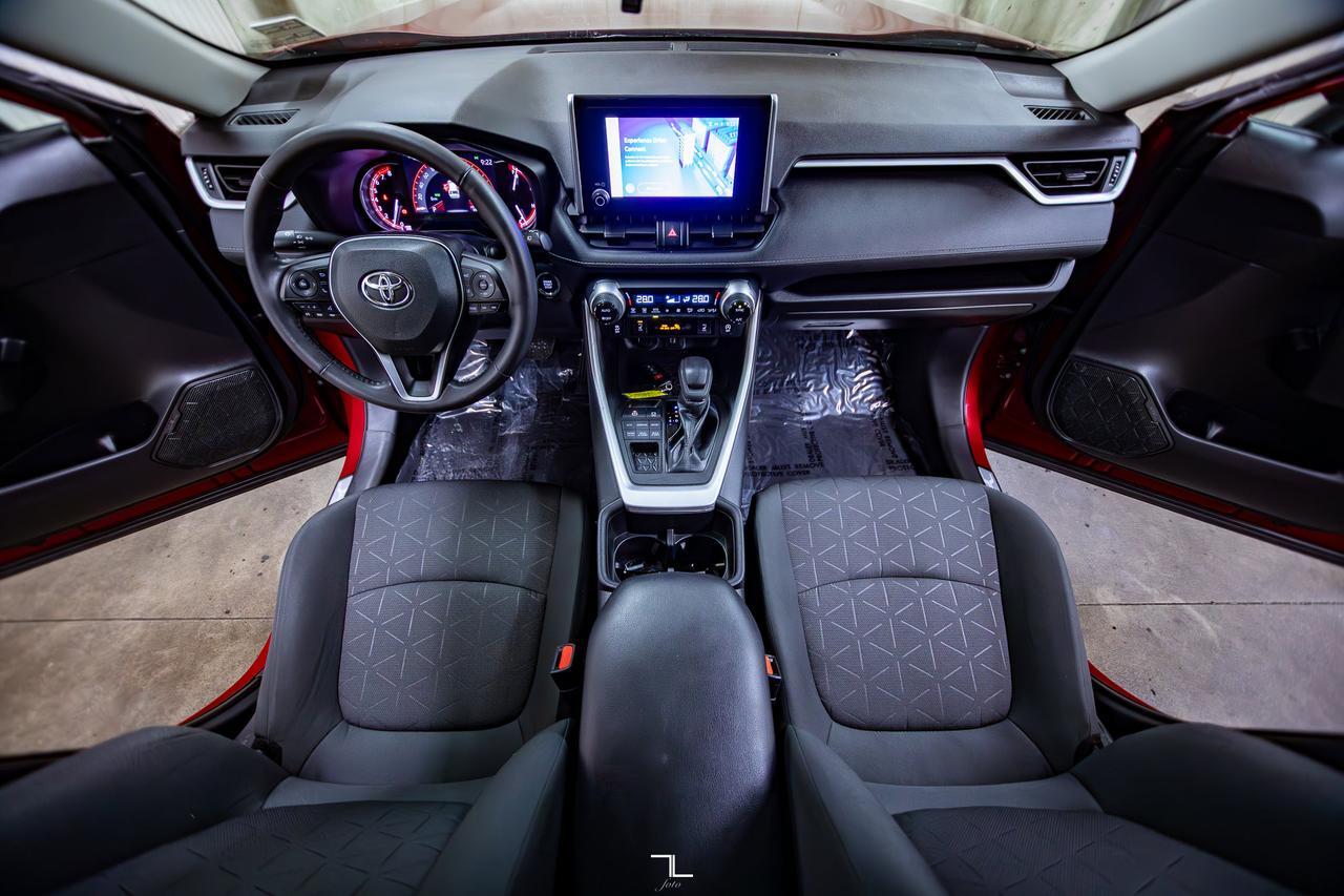 2023 Toyota RAV4 AWD XLE Roof BCam Red Deer AB