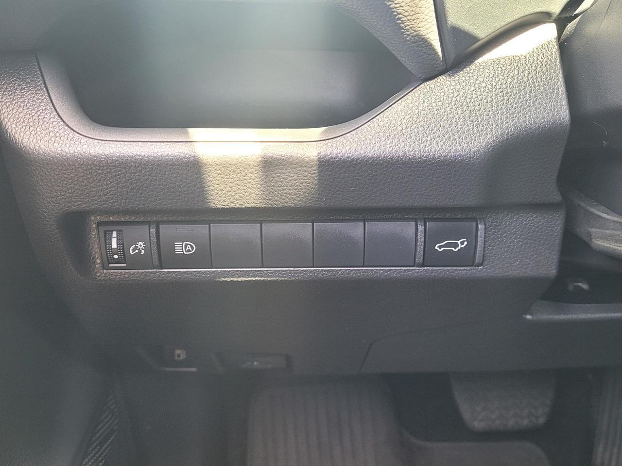 2023 Toyota RAV4 HYBRID XLE AWD Vacaville CA