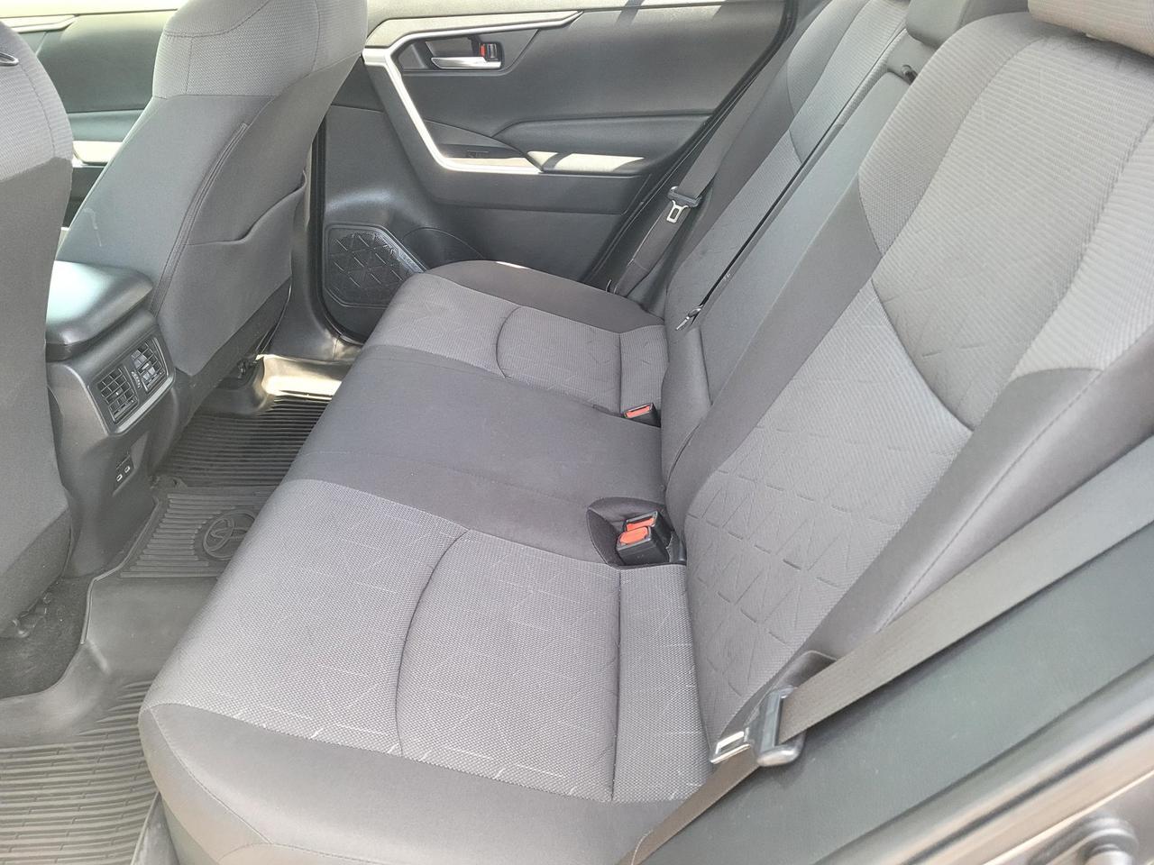2023 Toyota RAV4 HYBRID XLE AWD Vacaville CA