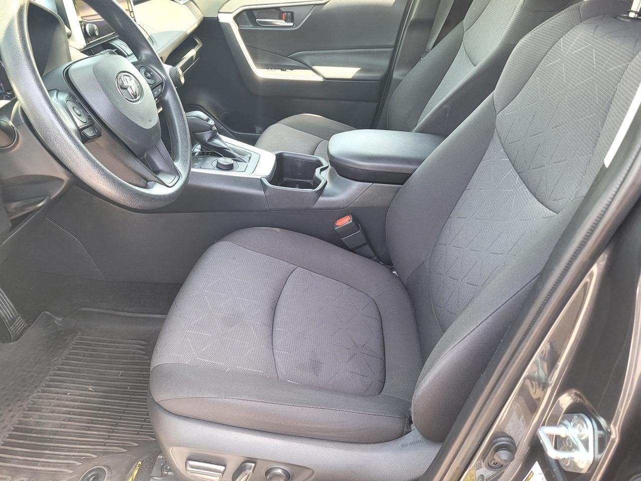 2023 Toyota RAV4 HYBRID XLE AWD Vacaville CA