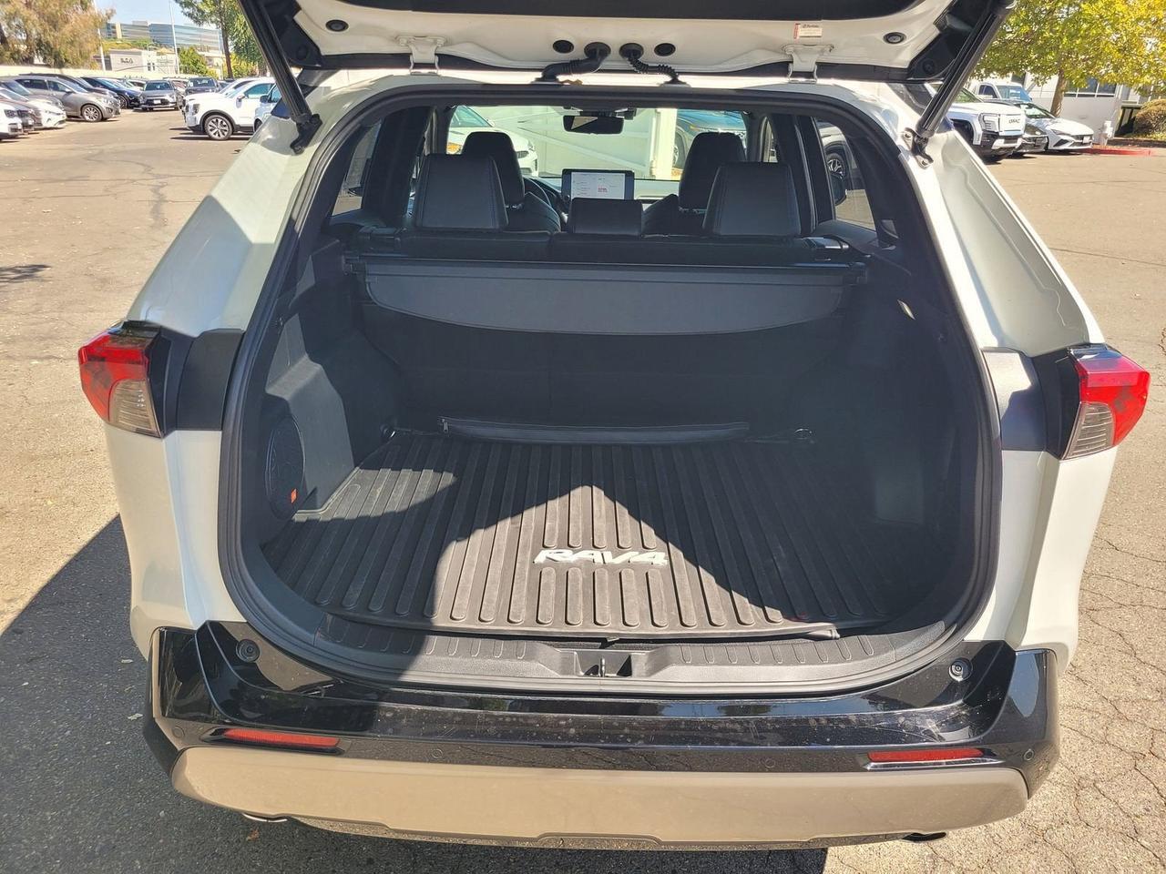 2023 Toyota RAV4 HYBRID XSE Roseville CA