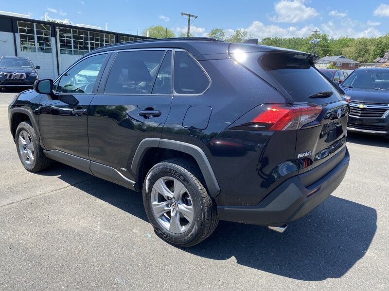 2023 Toyota RAV4 Hybrid LE