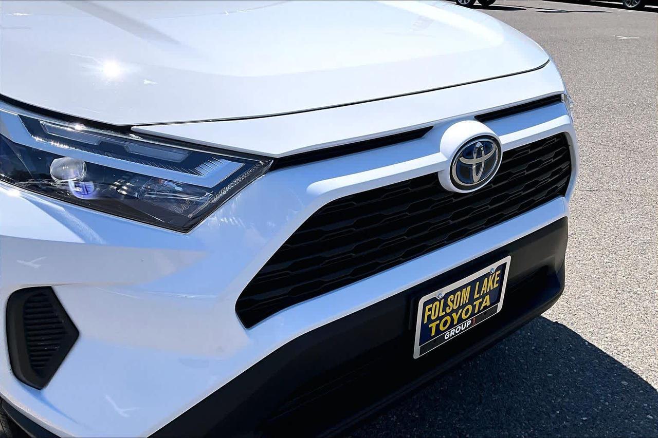 2023 Toyota RAV4 Hybrid LE Folsom CA