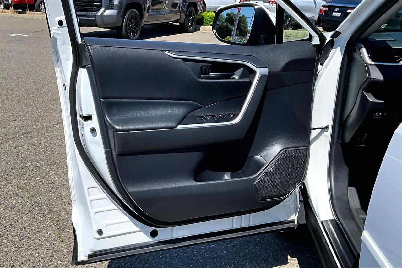 2023 Toyota RAV4 Hybrid LE Folsom CA