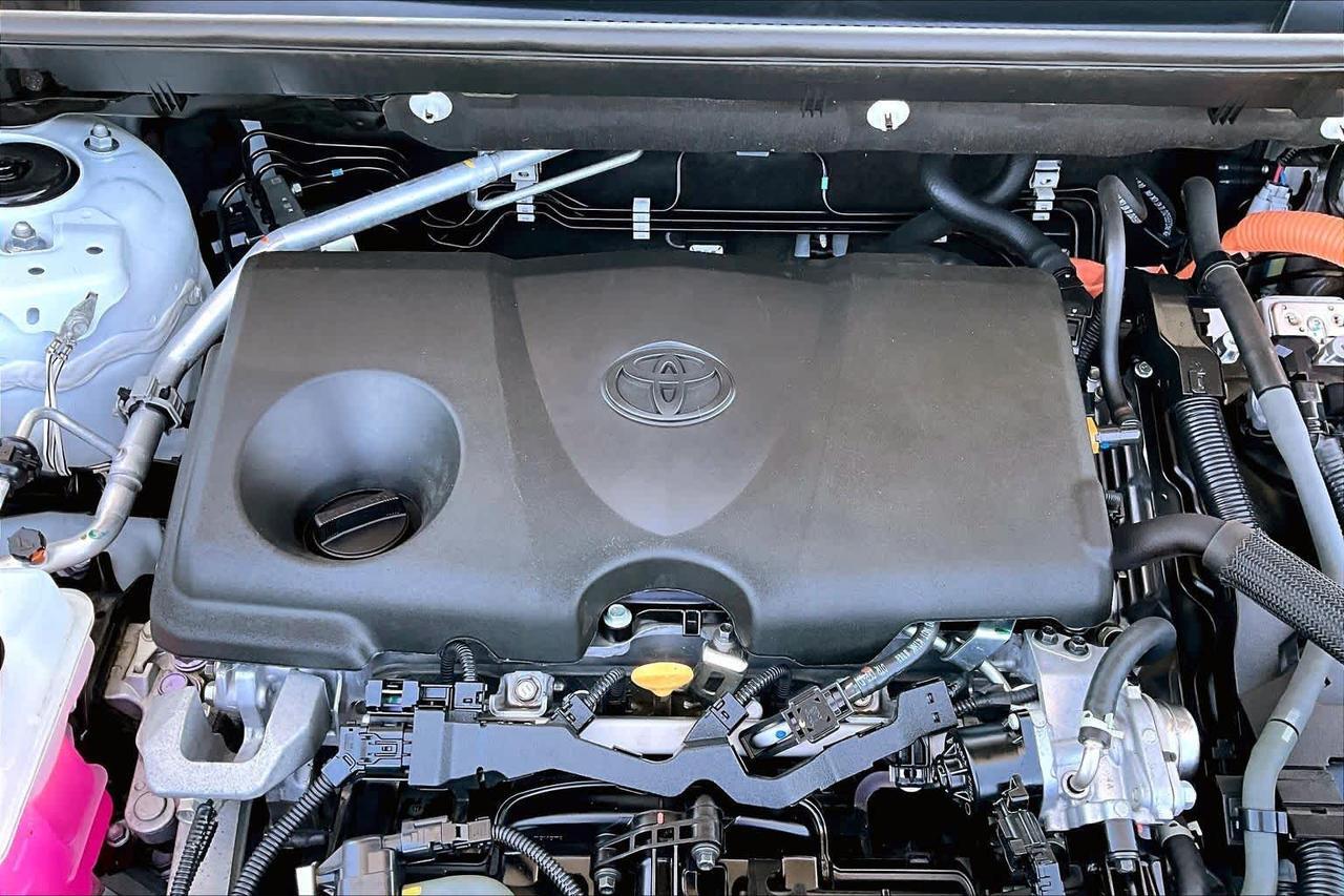 2023 Toyota RAV4 Hybrid LE Folsom CA