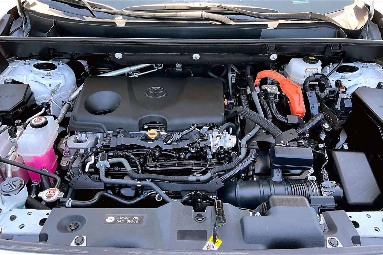 2023 Toyota RAV4 Hybrid LE Folsom CA