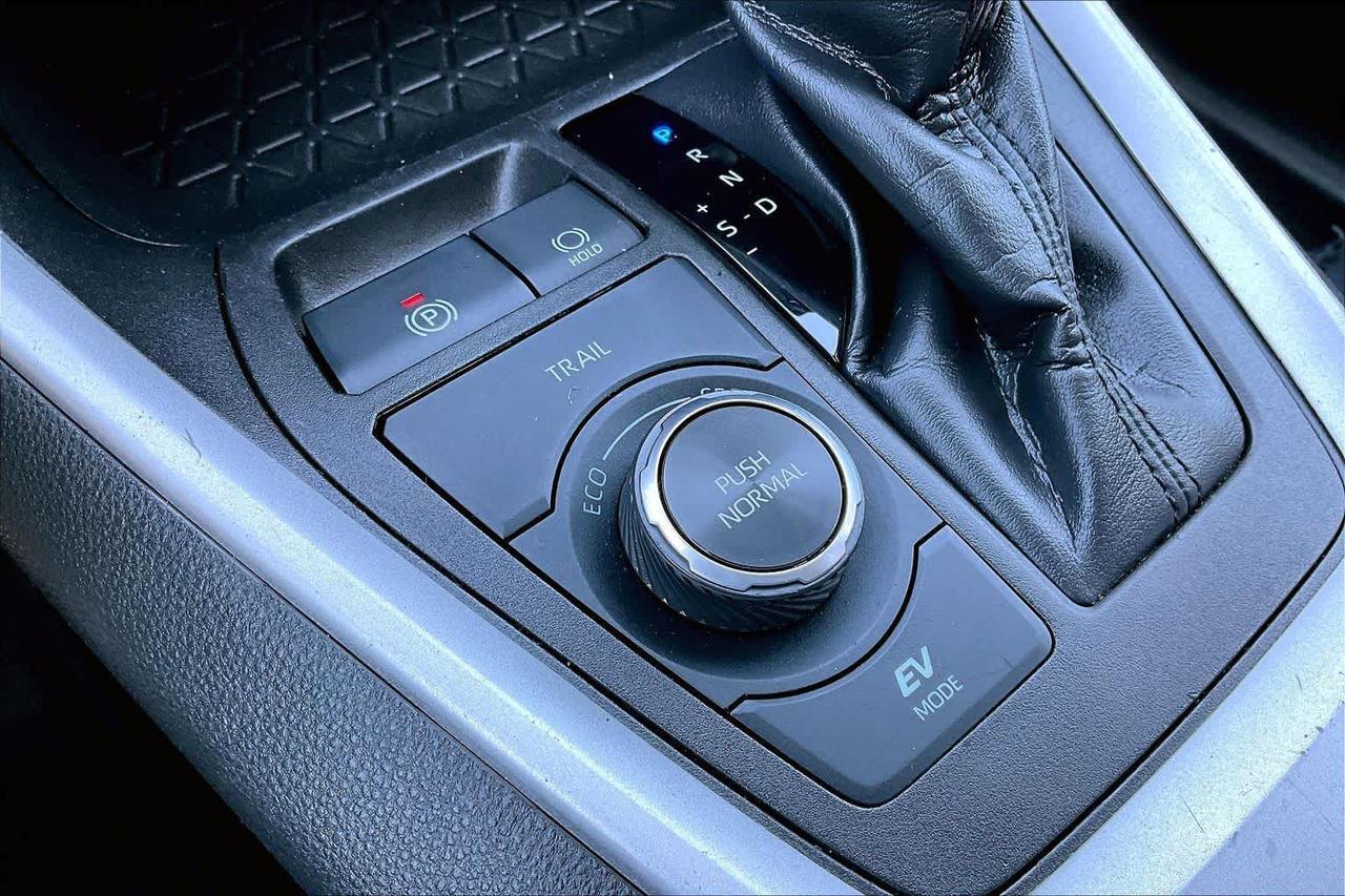 2023 Toyota RAV4 Hybrid LE Folsom CA