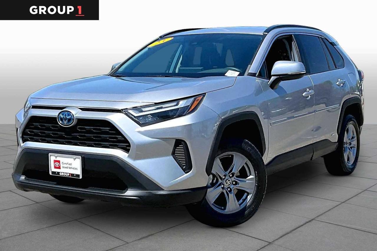 2023 Toyota RAV4 Hybrid LE