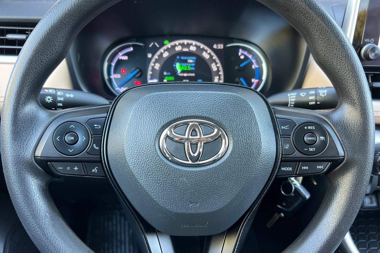 2023 Toyota RAV4 Hybrid LE Roseville CA