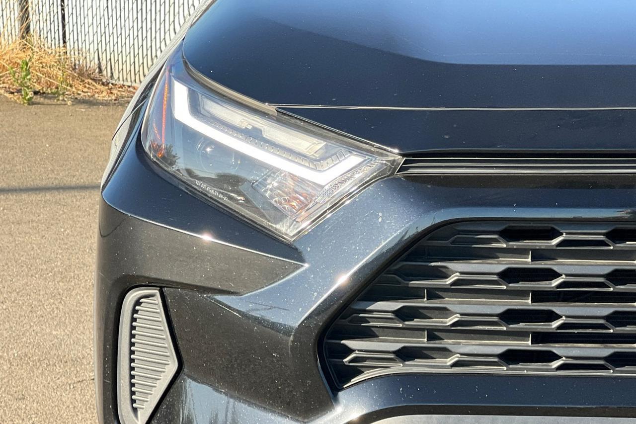 2023 Toyota RAV4 Hybrid LE Roseville CA