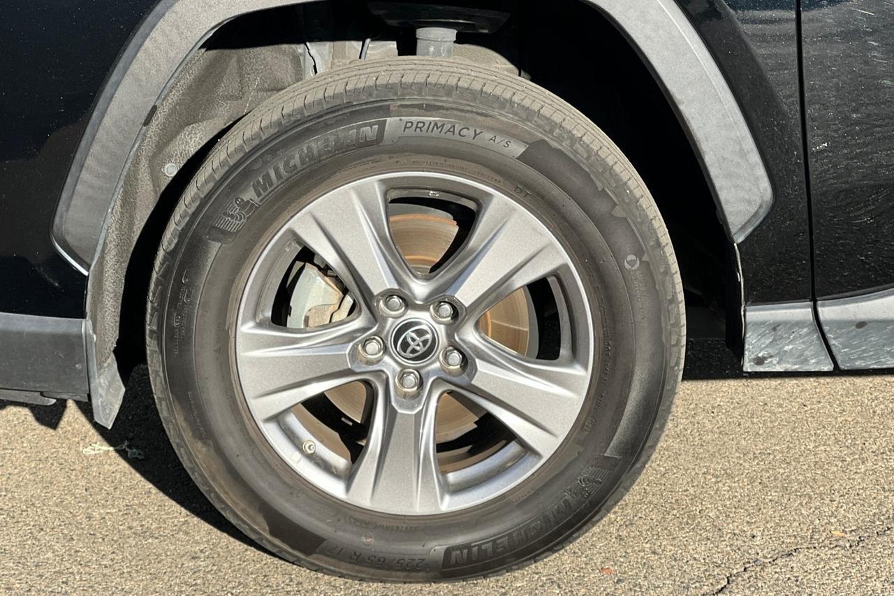 2023 Toyota RAV4 Hybrid LE Roseville CA