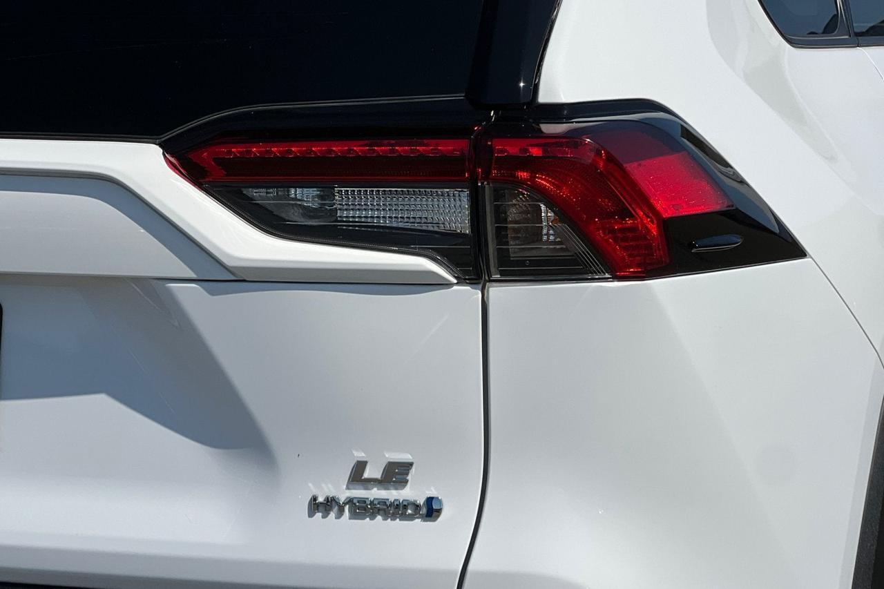 2023 Toyota RAV4 Hybrid LE Roseville CA