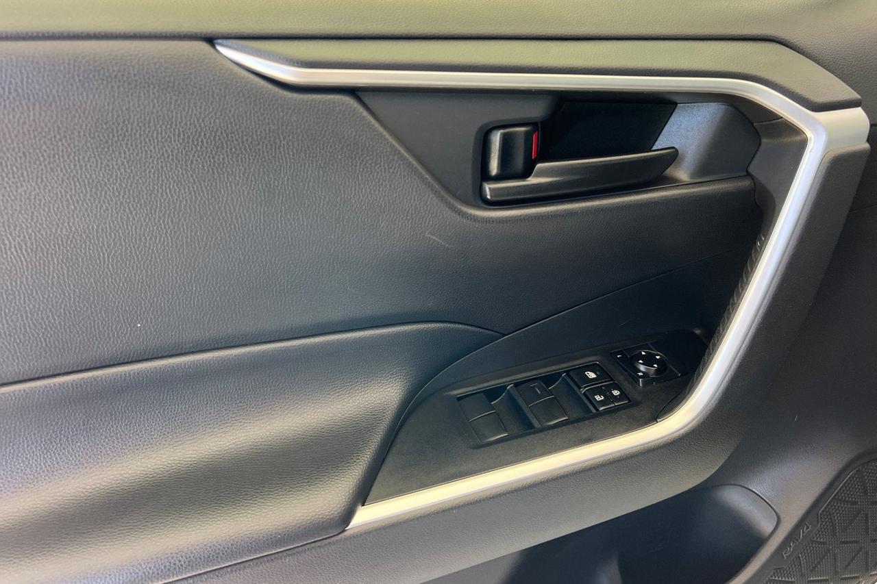 2023 Toyota RAV4 Hybrid LE Roseville CA