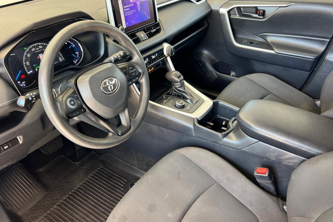 2023 Toyota RAV4 Hybrid LE Roseville CA