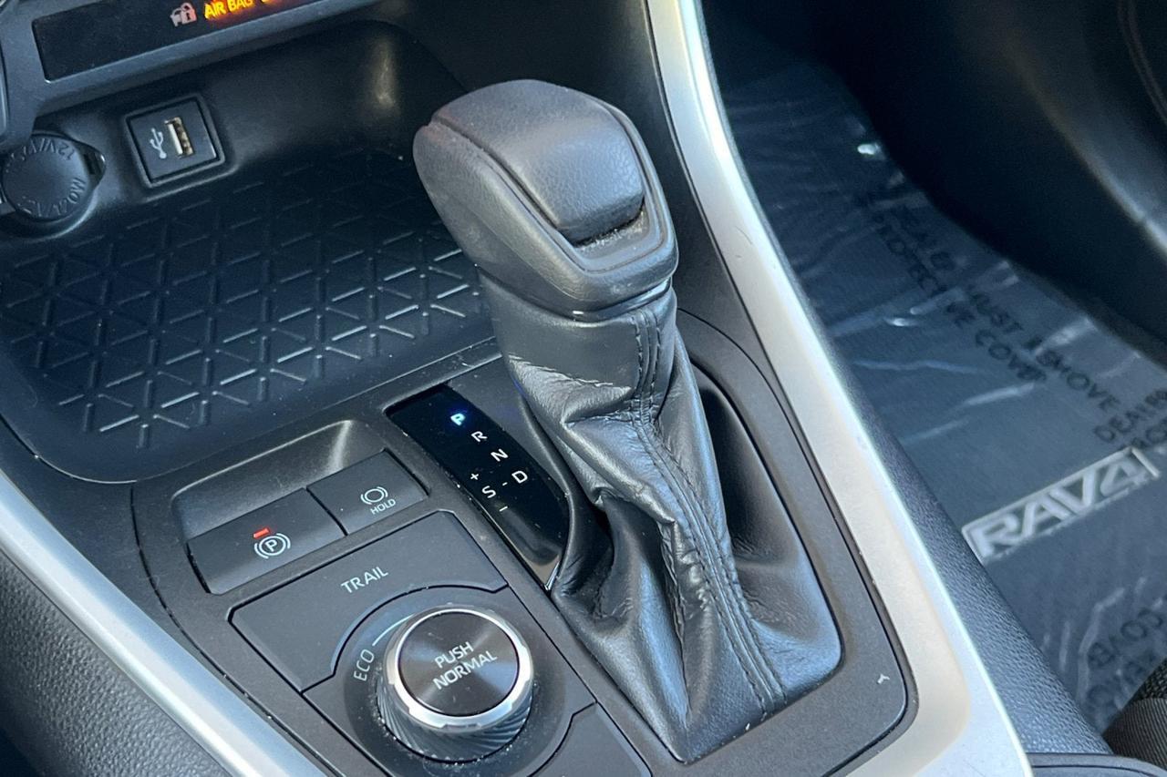 2023 Toyota RAV4 Hybrid LE Roseville CA