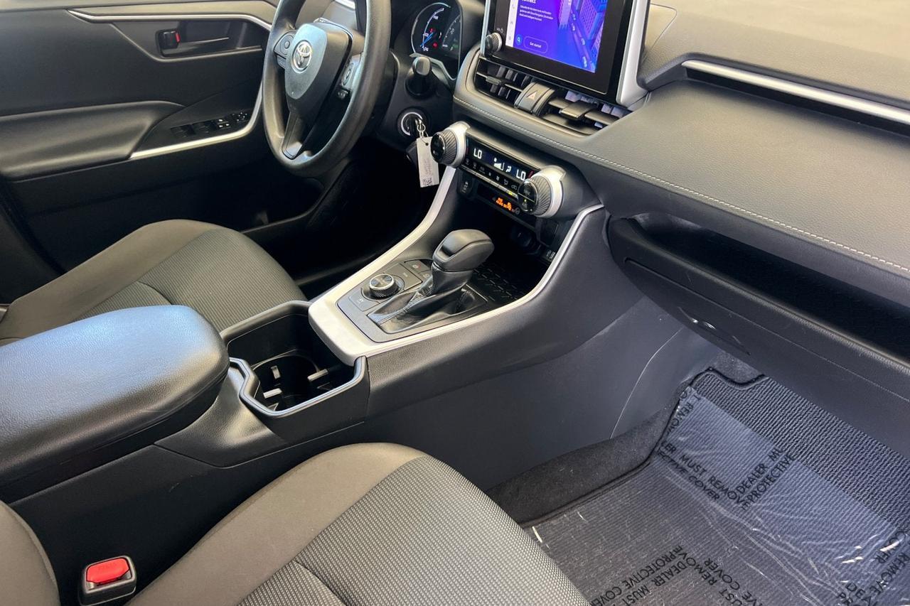 2023 Toyota RAV4 Hybrid LE Roseville CA