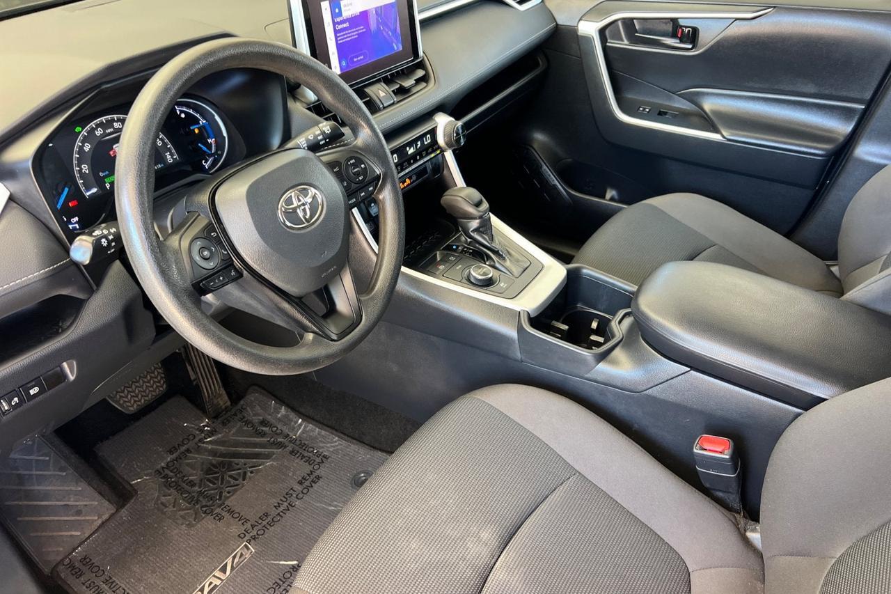 2023 Toyota RAV4 Hybrid LE Roseville CA