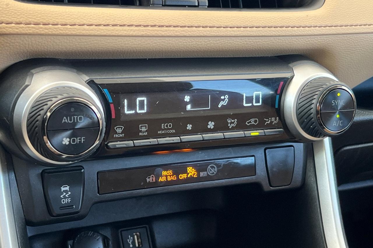 2023 Toyota RAV4 Hybrid LE Roseville CA