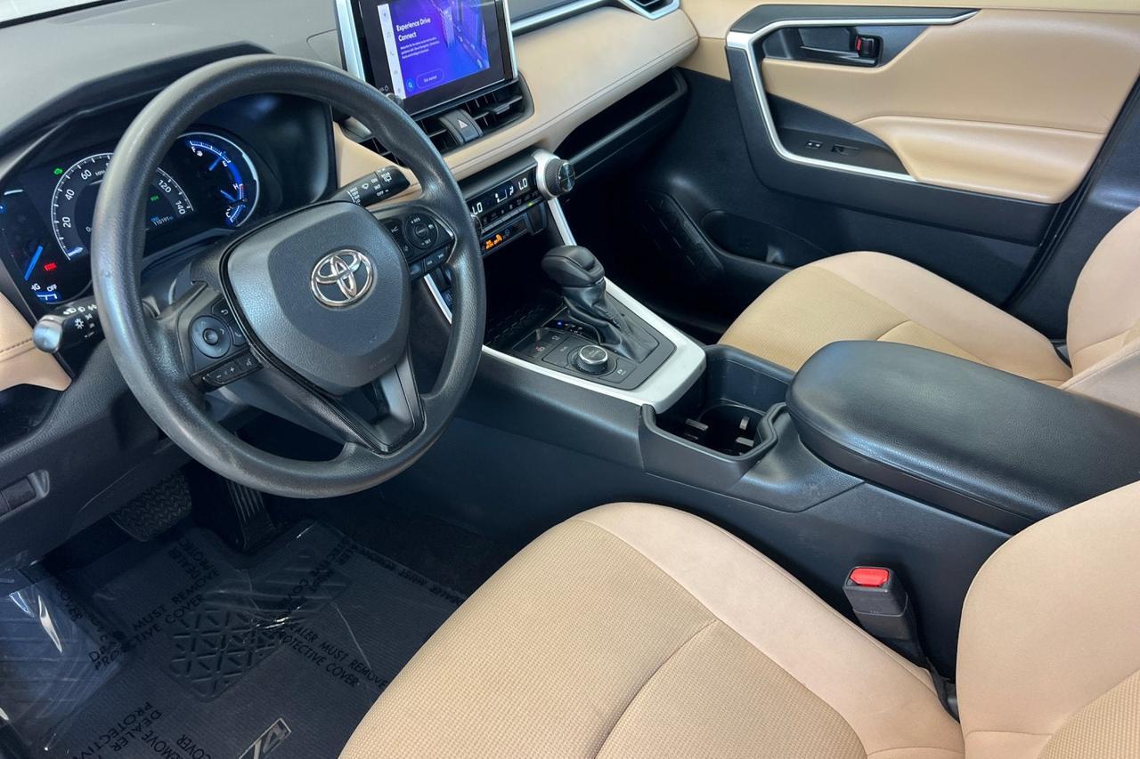2023 Toyota RAV4 Hybrid LE Roseville CA