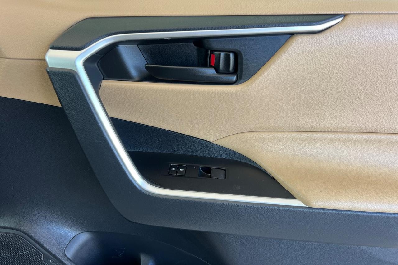 2023 Toyota RAV4 Hybrid LE Roseville CA