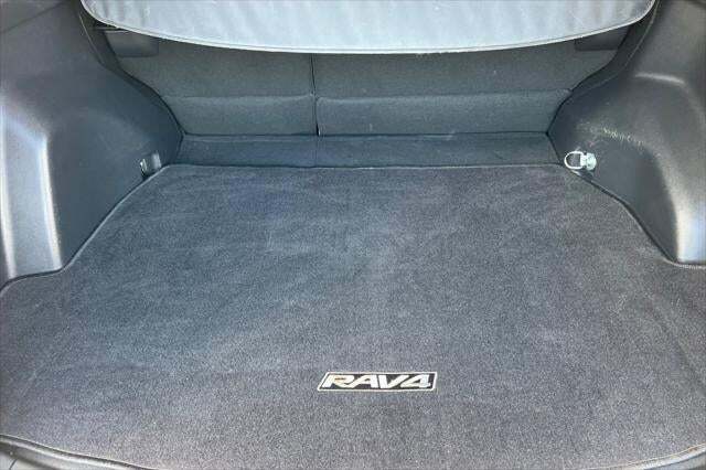 2023 Toyota RAV4 Hybrid LE Roseville CA
