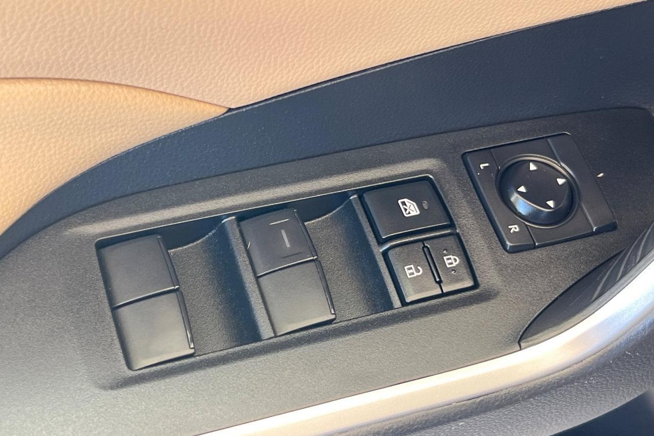 2023 Toyota RAV4 Hybrid LE Roseville CA