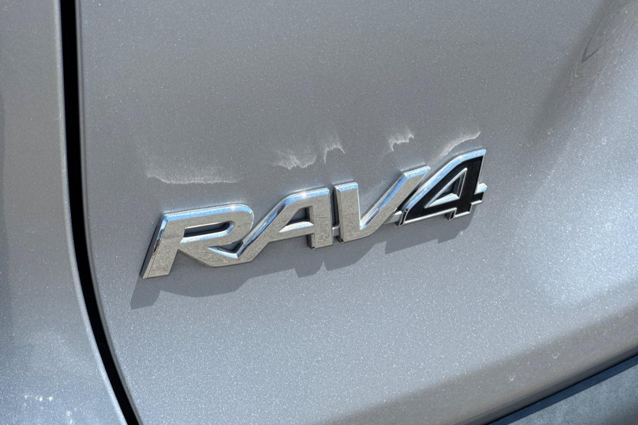 2023 Toyota RAV4 Hybrid LE Roseville CA