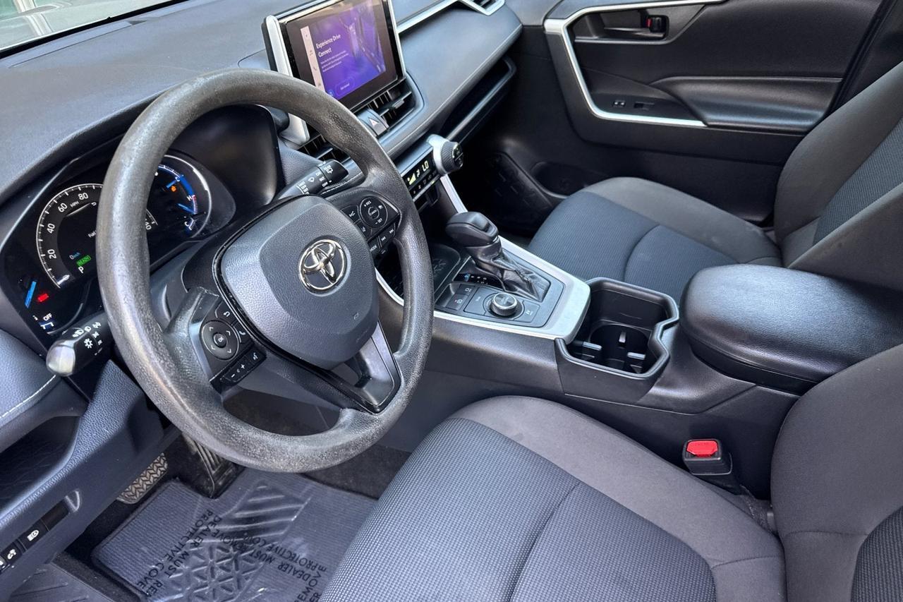 2023 Toyota RAV4 Hybrid LE Roseville CA