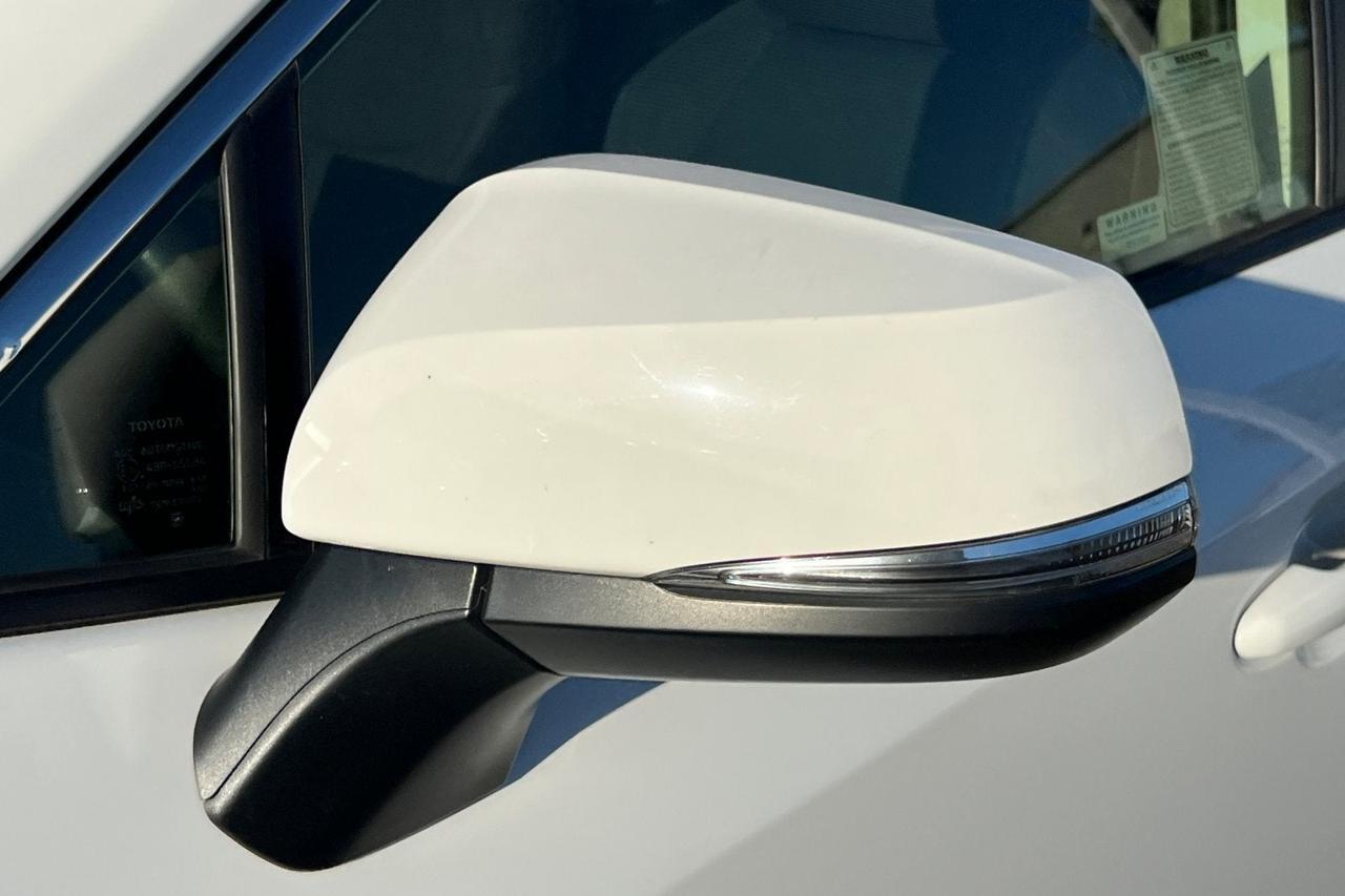 2023 Toyota RAV4 Hybrid LE Roseville CA