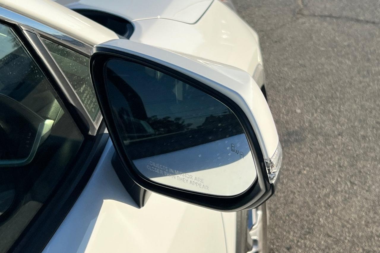 2023 Toyota RAV4 Hybrid LE Roseville CA