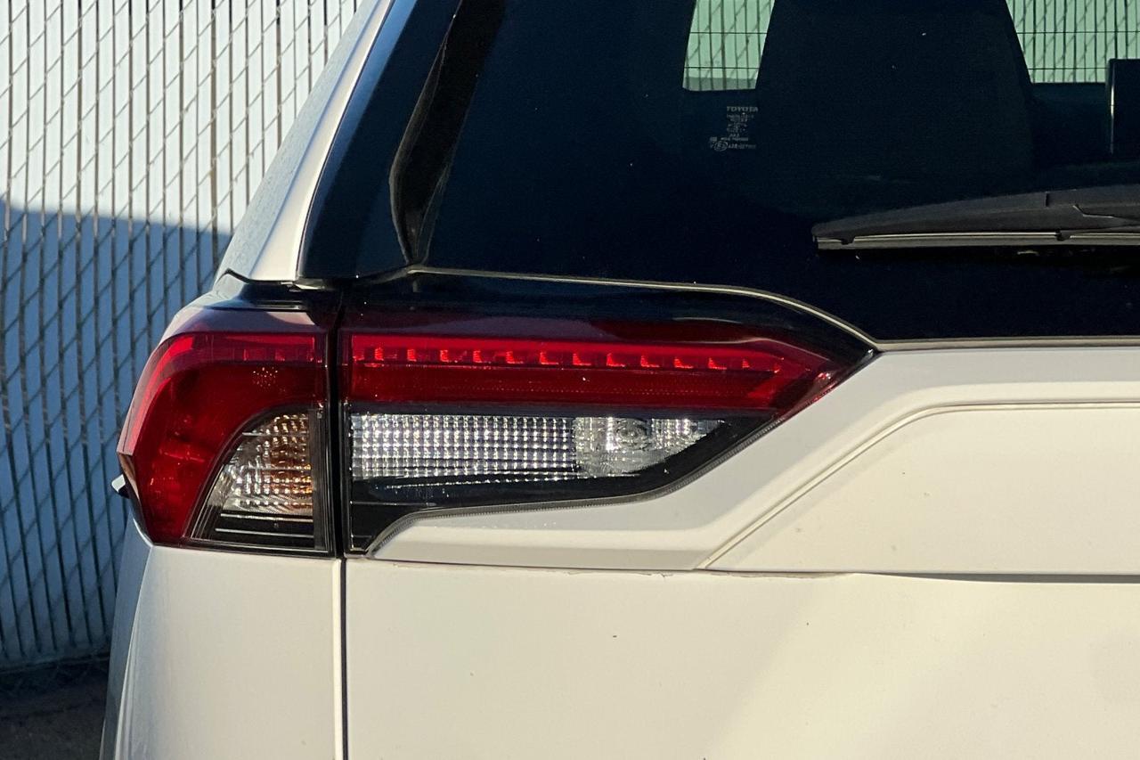 2023 Toyota RAV4 Hybrid LE Roseville CA