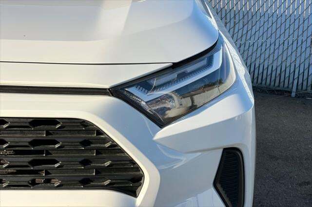 2023 Toyota RAV4 Hybrid LE Roseville CA