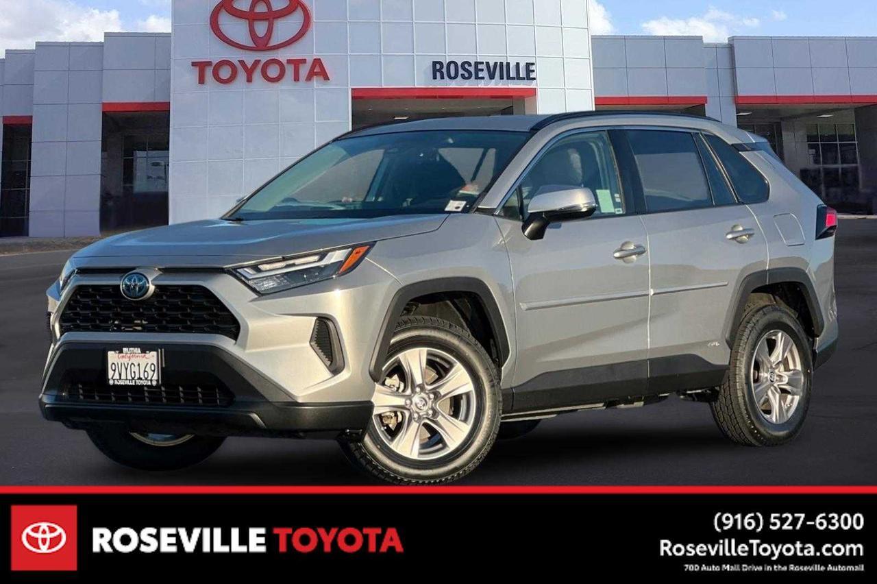 2023 Toyota RAV4 Hybrid LE