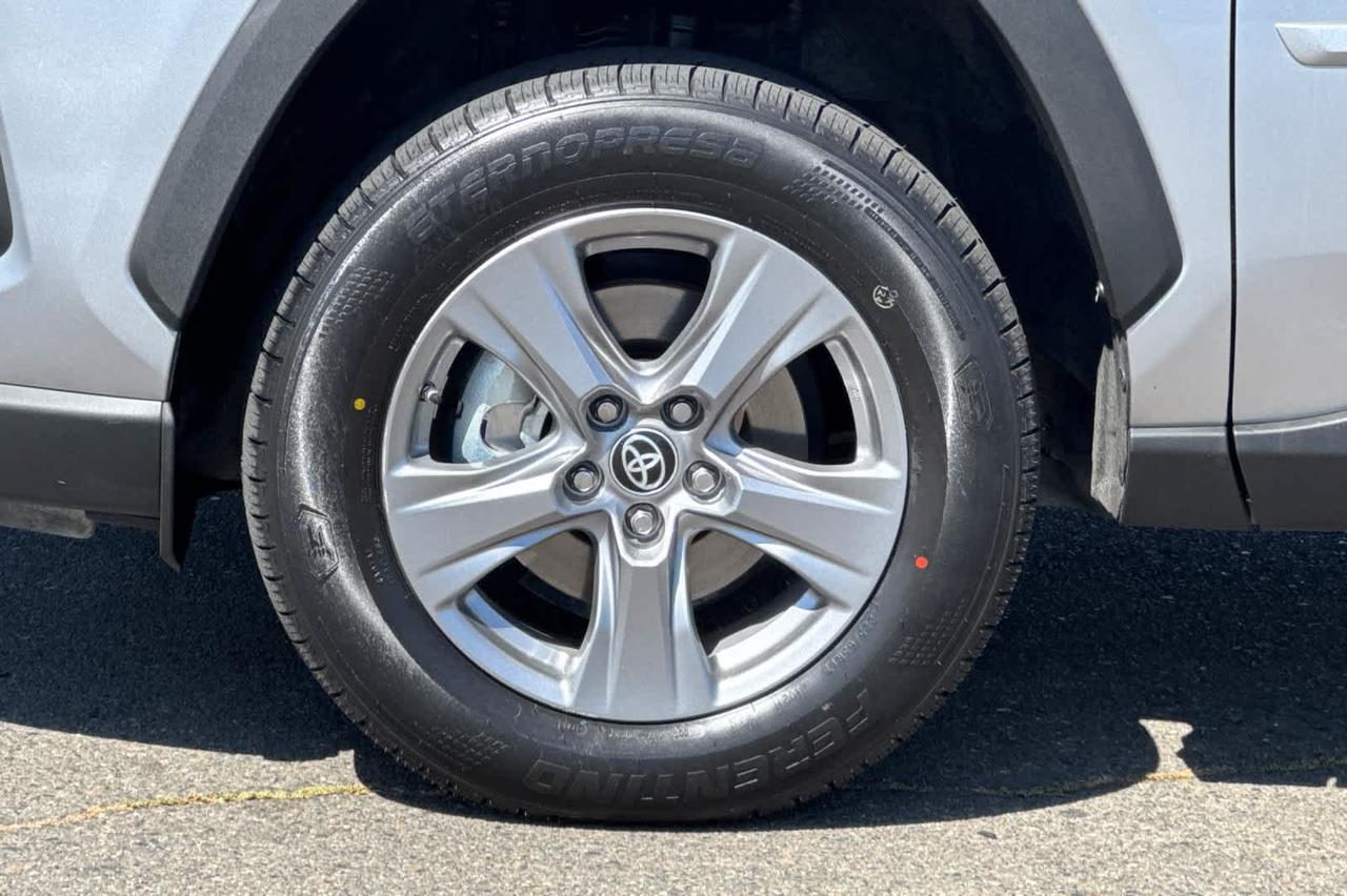 2023 Toyota RAV4 Hybrid LE Roseville CA