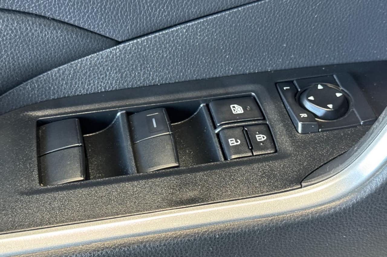 2023 Toyota RAV4 Hybrid LE Roseville CA