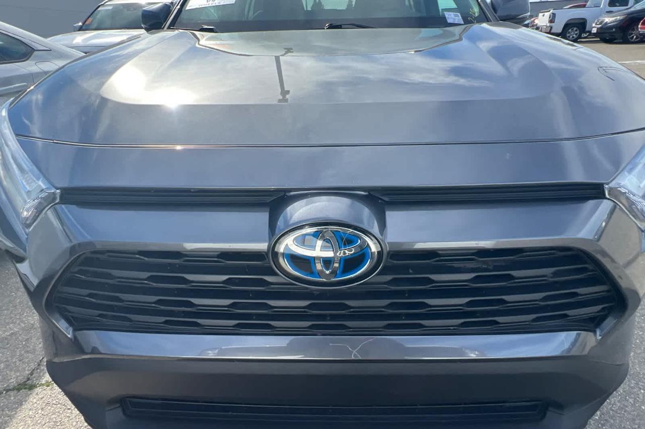 2023 Toyota RAV4 Hybrid LE Roseville CA